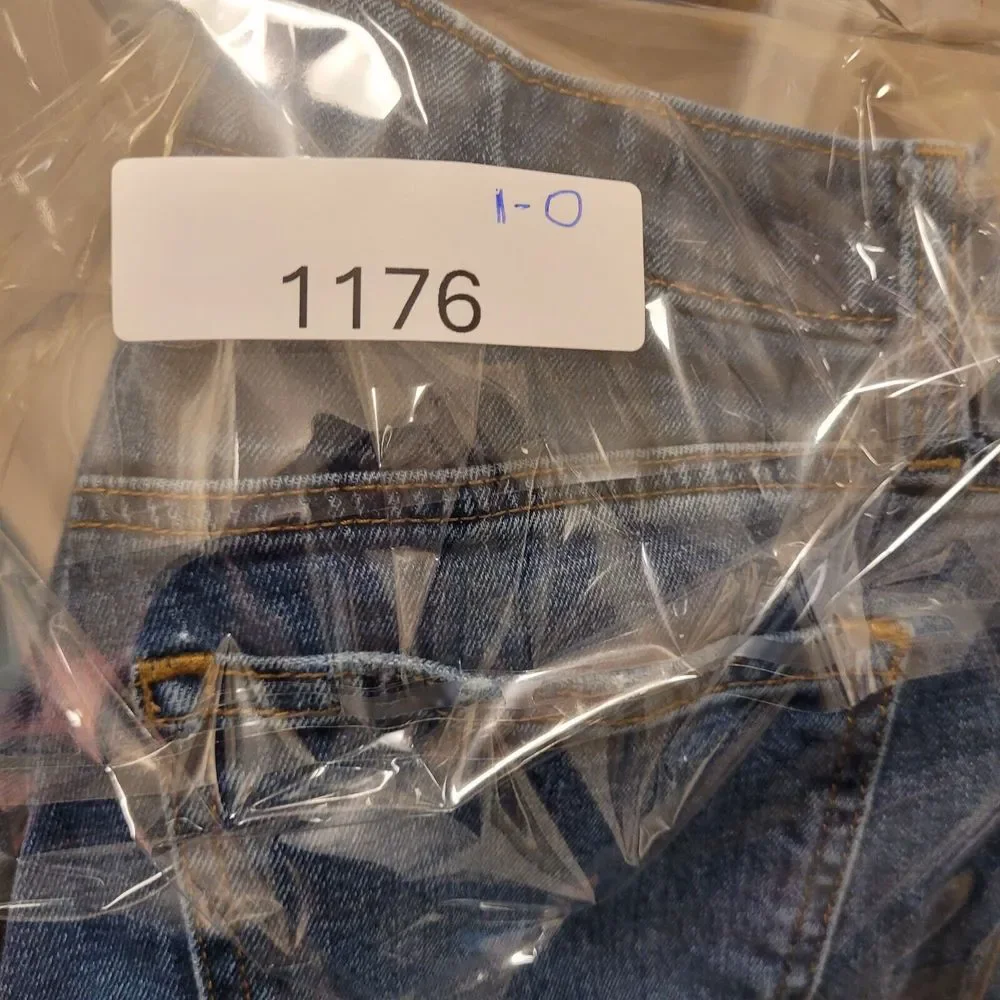 Abercrombie and Fitch Curve Love The Skinny High Rise Jeans‎ Size 26x26 1/2